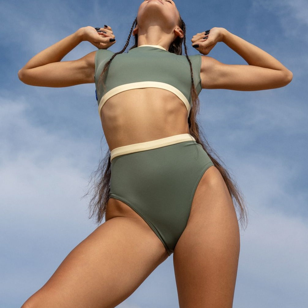 Savu Surf Bikini Crop Top in Army Green | Women Surfing Swimsuit | Ninefootstudio